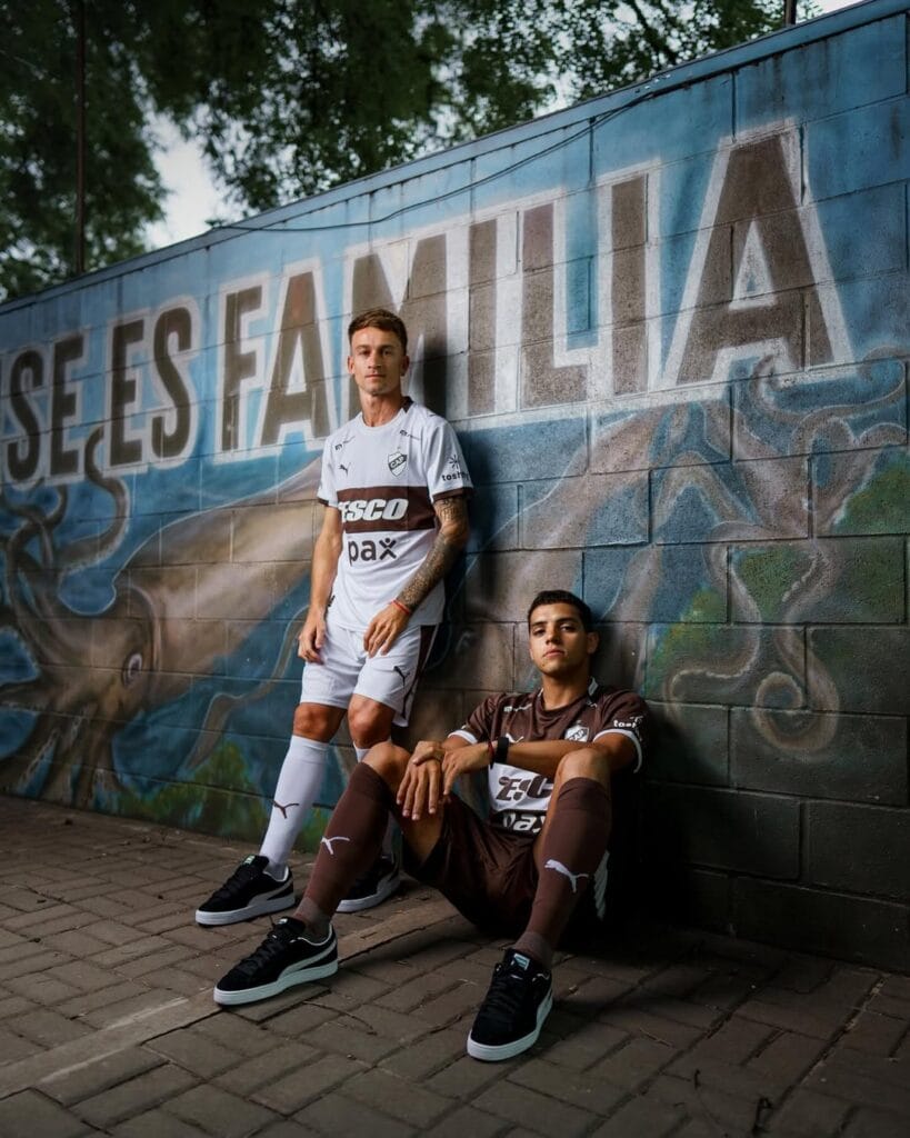 Que se prepare América. El barrio de Saavedra está llegando.#PUMAxPlatense disponible en PUMA DO (1)